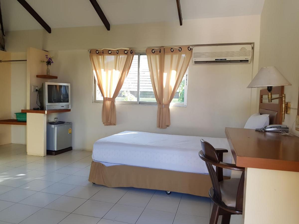 פיטסנולוק Casa Holiday Hotel Sha מראה חיצוני תמונה