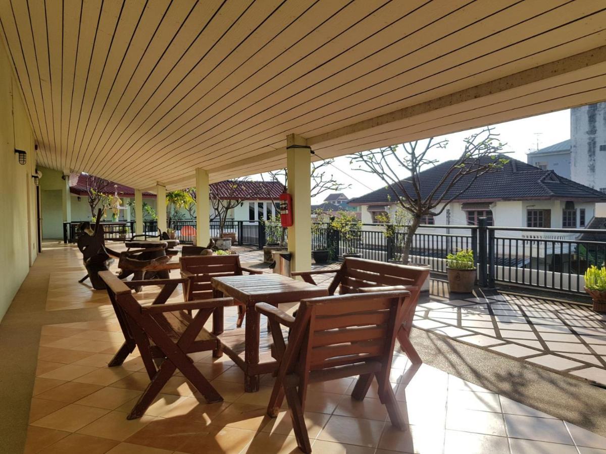 פיטסנולוק Casa Holiday Hotel Sha מראה חיצוני תמונה