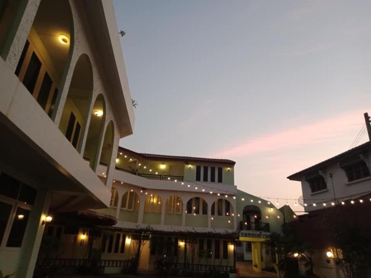 פיטסנולוק Casa Holiday Hotel Sha מראה חיצוני תמונה
