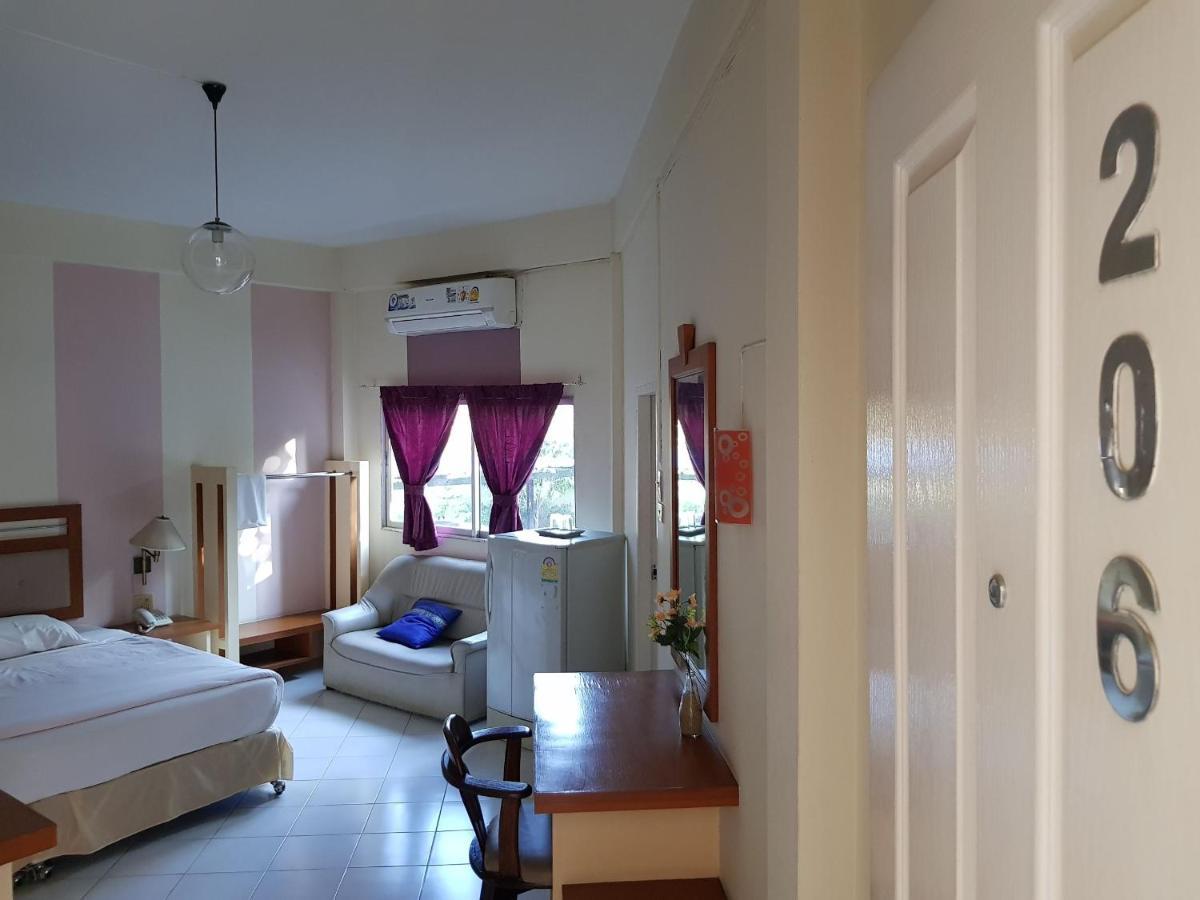 פיטסנולוק Casa Holiday Hotel Sha מראה חיצוני תמונה